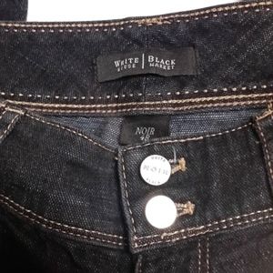 WHITE HOUSE BLACK MARKET Noir Denim Jeans 4R